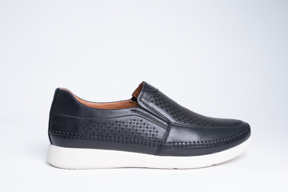 Slip-On Δερμάτινα Ανατομικά Παπούτσια Σε Μαύρο Χρώμα
