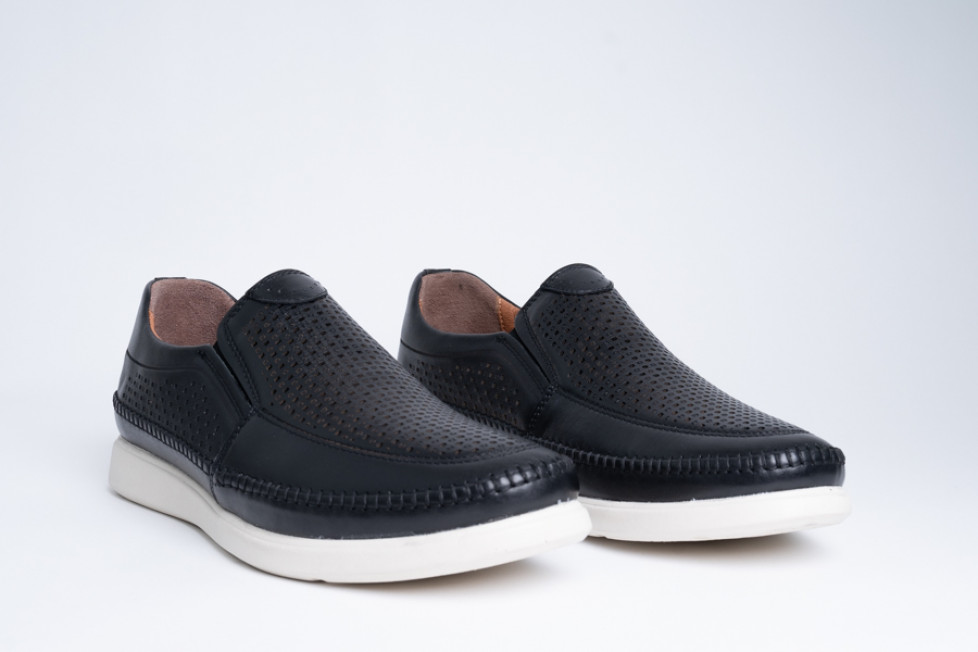 Slip-On Δερμάτινα Ανατομικά Παπούτσια Σε Μαύρο Χρώμα