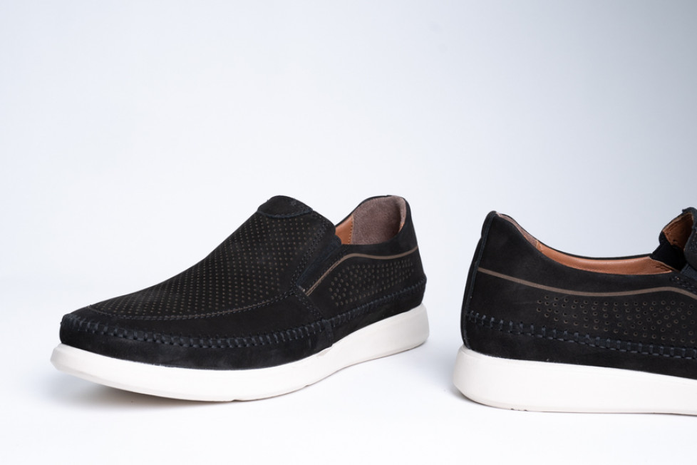 Slip-On Δερμάτινα Ανατομικά Παπούτσια Σε Μαύρο Χρώμα