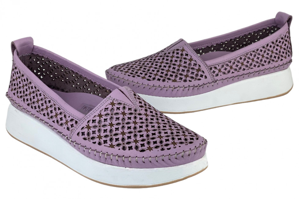 Γυναικεία Δερμάτινα Slip-On Παπούτσια Με Διάτρητο Σχεδιασμό