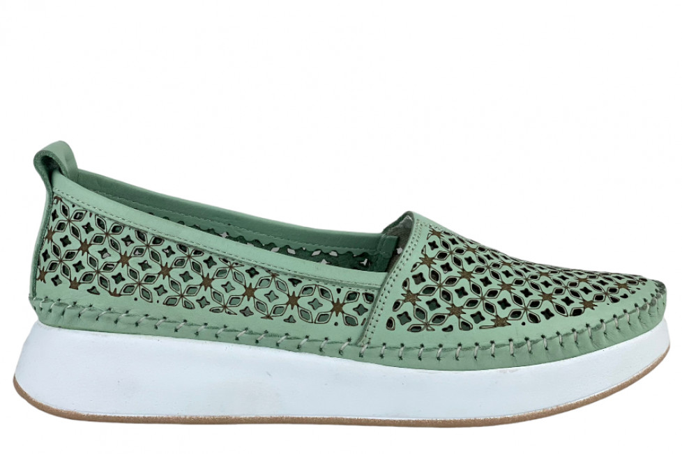 Γυναικεία Δερμάτινα Slip-On Παπούτσια Με Διάτρητο Σχεδιασμό