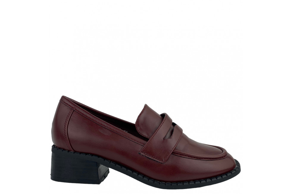 Γυναικεία Loafers Με Χαμηλό Τακούνι