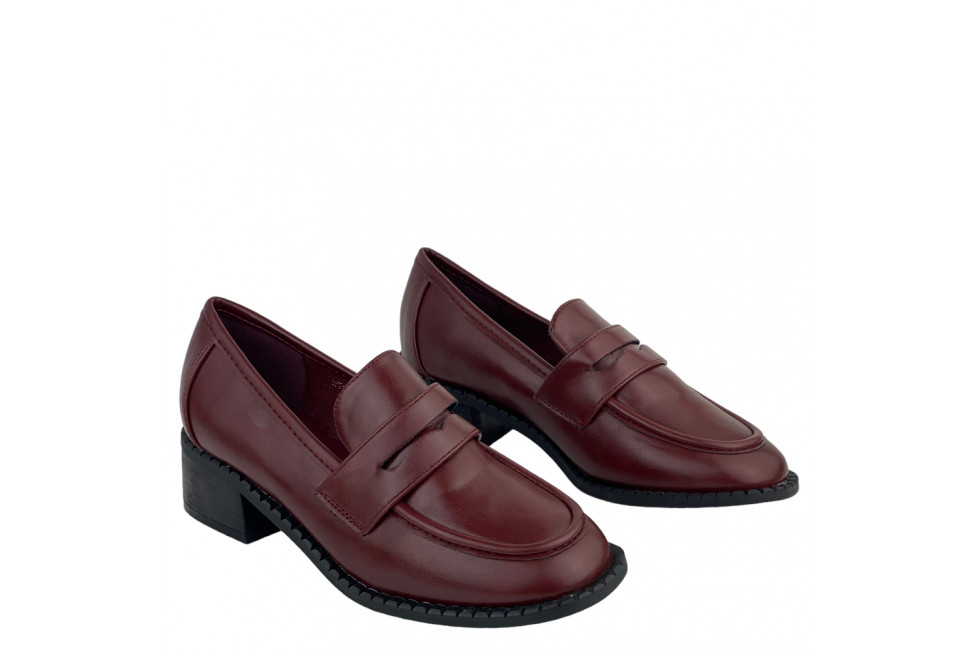Γυναικεία Loafers Με Χαμηλό Τακούνι