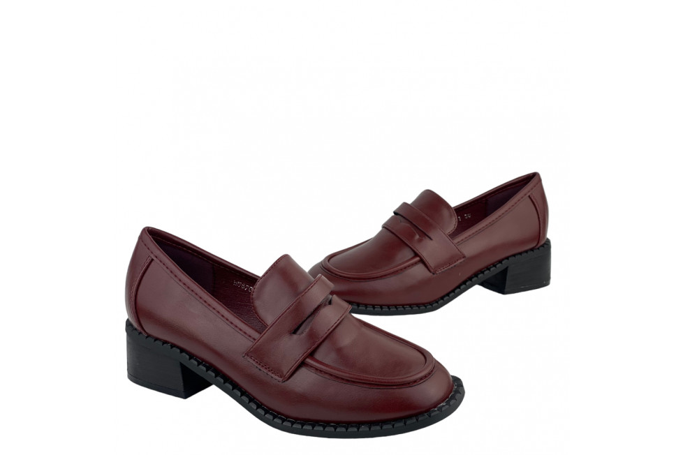 Γυναικεία Loafers Με Χαμηλό Τακούνι