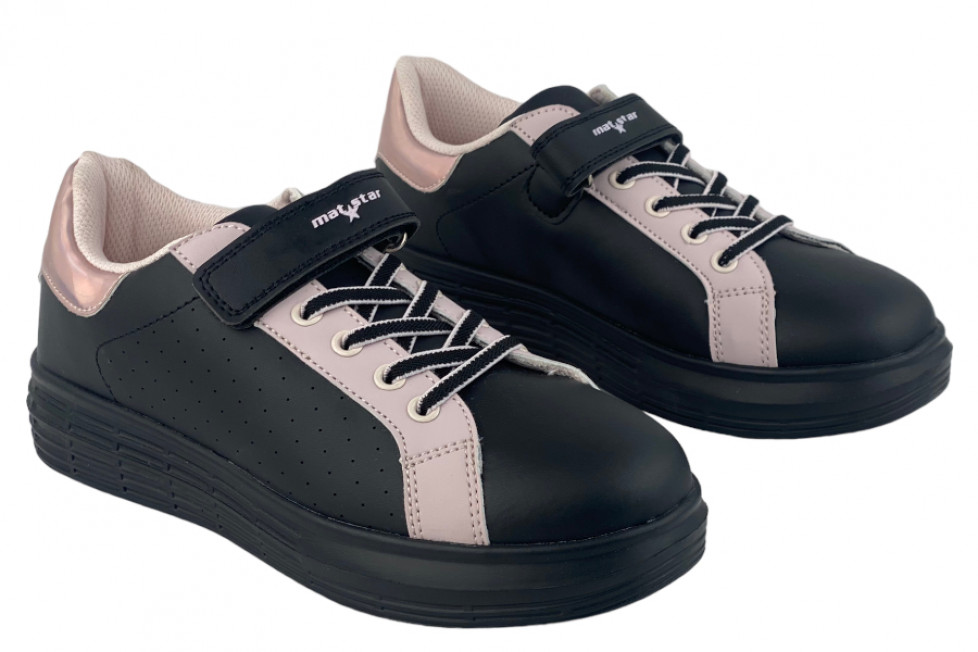Μαύρα Sneakers Για Κορίτσι Με Ροζ Λεπτομέρεια
