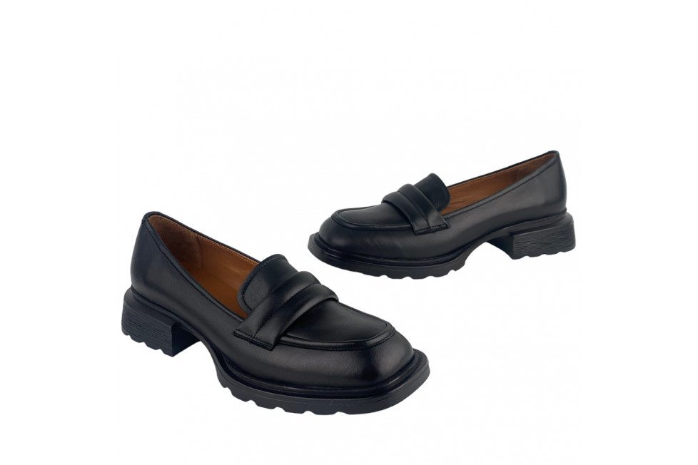 Γυναικεία Δερμάτινα Loafers Με Τετράγωνη Σόλα