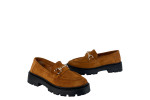 Γυναικεία Δερμάτινα Loafers Με Χρυσή Αλυσίδα