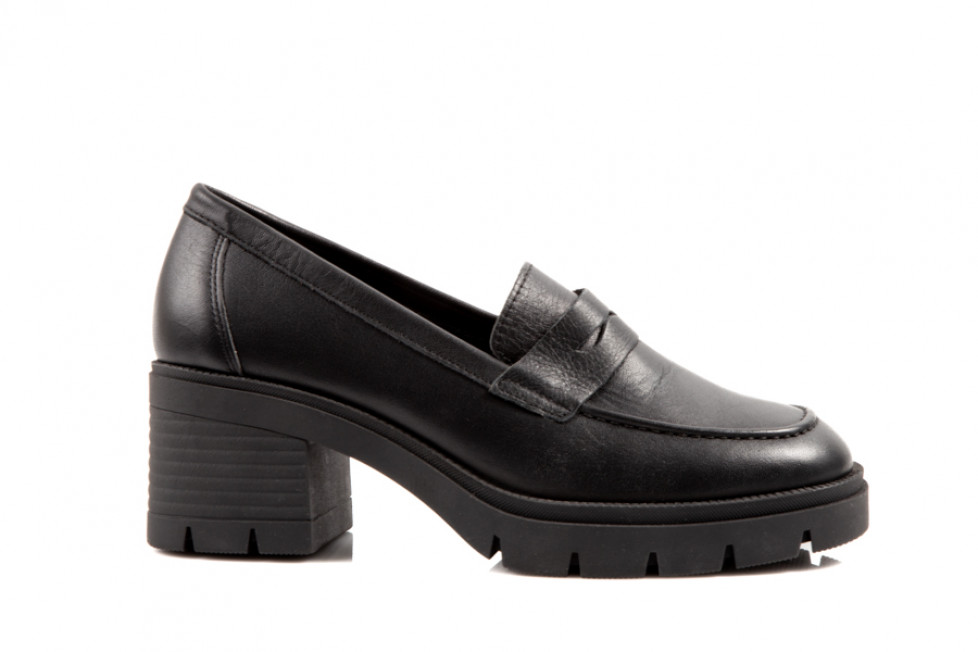 Γυναικεία Δερμάτινα Loafers