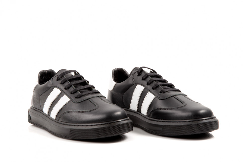Γυναικεία Δερμάτινα Sneakers