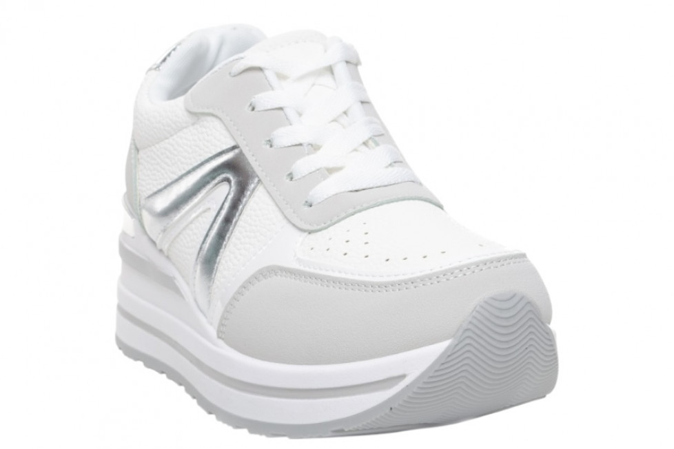 Γυναικεία Λευκά Sneakers Με Πλατφόρμα Και Ασημί Λεπτομέρειες
