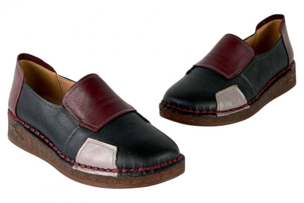 Γυναικεία Μαύρα Δερμάτινα Slip On Ανατομικά Παπούτσια Σε Συνδυασμό Υπέροχων Χρωμάτων