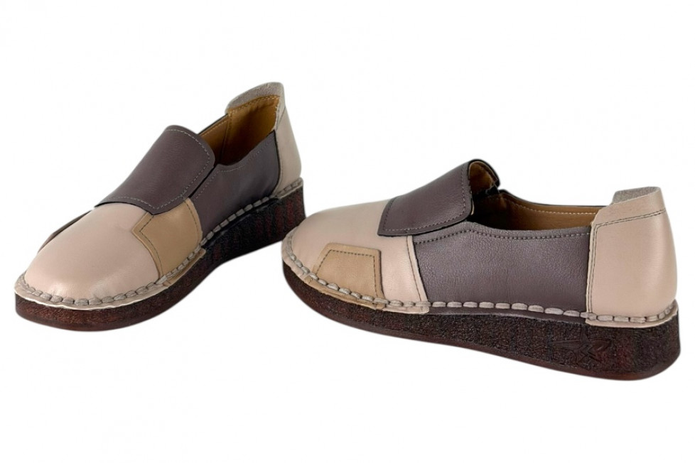 Γυναικεία Δερμάτινα Slip On Ανατομικά Παπούτσια Σε Συνδυασμό Υπέροχων Χρωμάτων