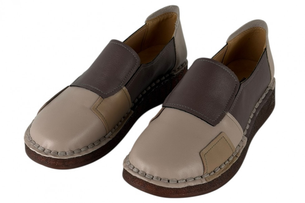 Γυναικεία Δερμάτινα Slip On Ανατομικά Παπούτσια Σε Συνδυασμό Υπέροχων Χρωμάτων