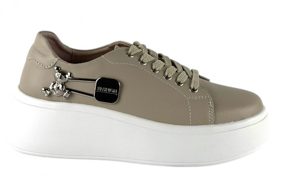 Γυναικεία Δερμάτινα Sneakers Δίσολα Με Εντυπωσιακό Αξεσουάρ