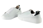 Γυναικεία Λευκά Δερμάτινα Sneakers Με Ασημί Λεπτομέρεια