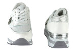 Γυναικεία Λευκά Sneakers Με Ασημί Λεπτομέρειες