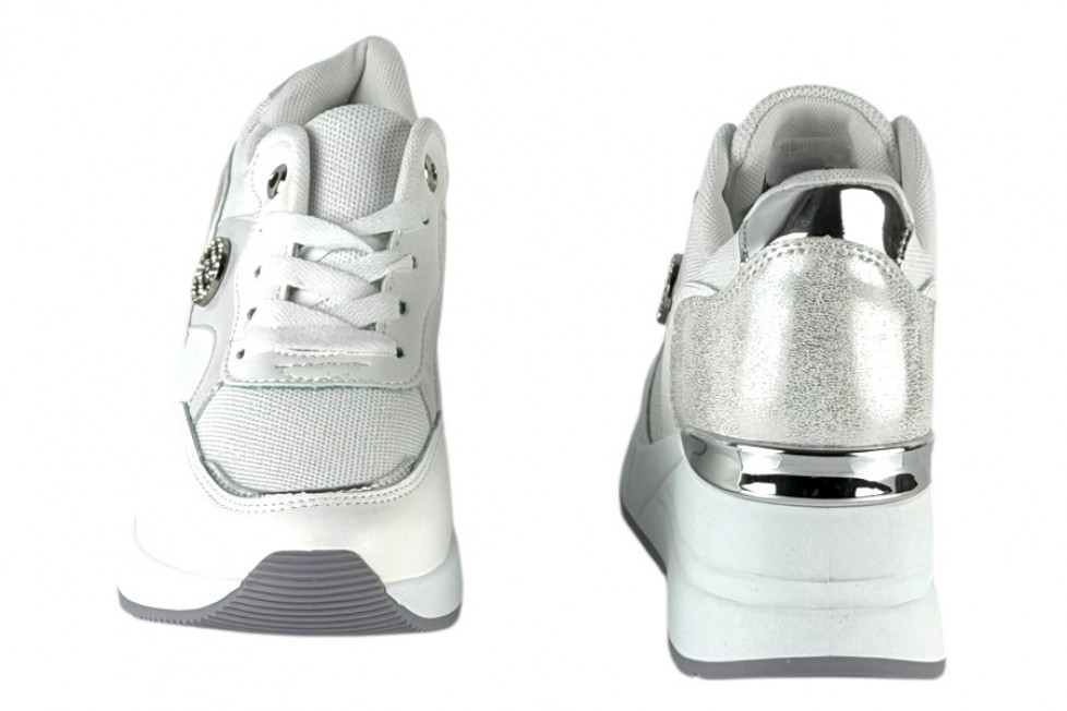 Γυναικεία Λευκά Sneakers Με Ψηλή Πλατφόρμα Και Ασημί Λεπτομέρειες