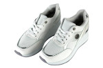 Γυναικεία Λευκά Sneakers Με Ψηλή Πλατφόρμα Και Ασημί Λεπτομέρειες