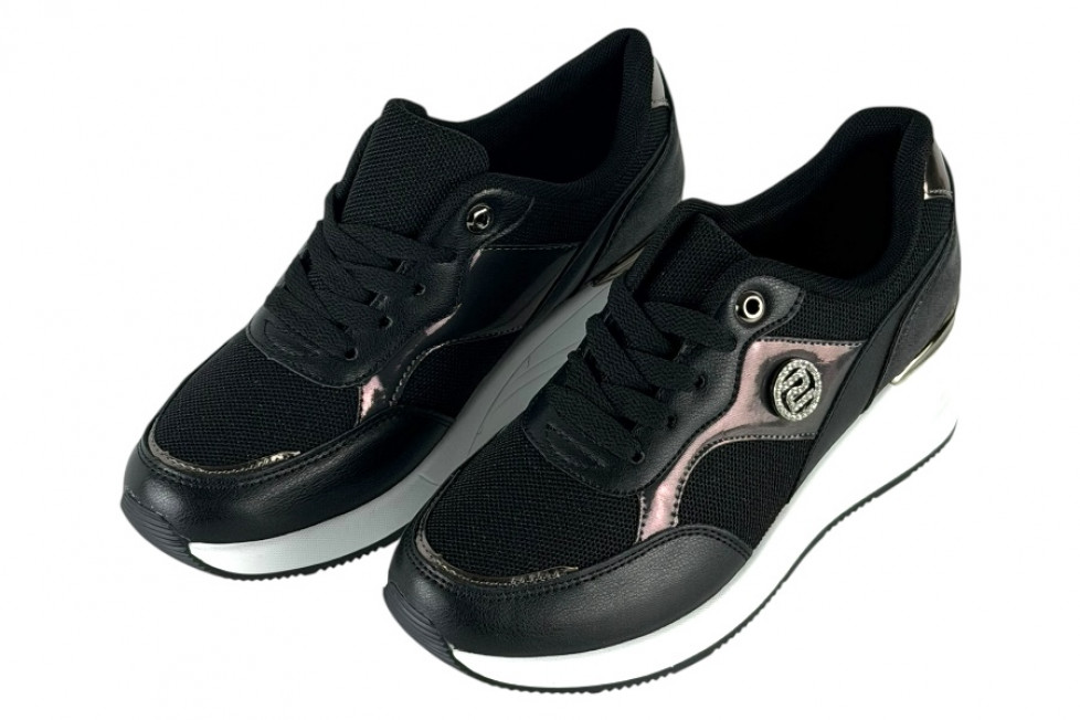 Γυναικεία Μαύρα Sneakers Με Ψηλή Πλατφόρμα Και Ασημί Λεπτομέρειες