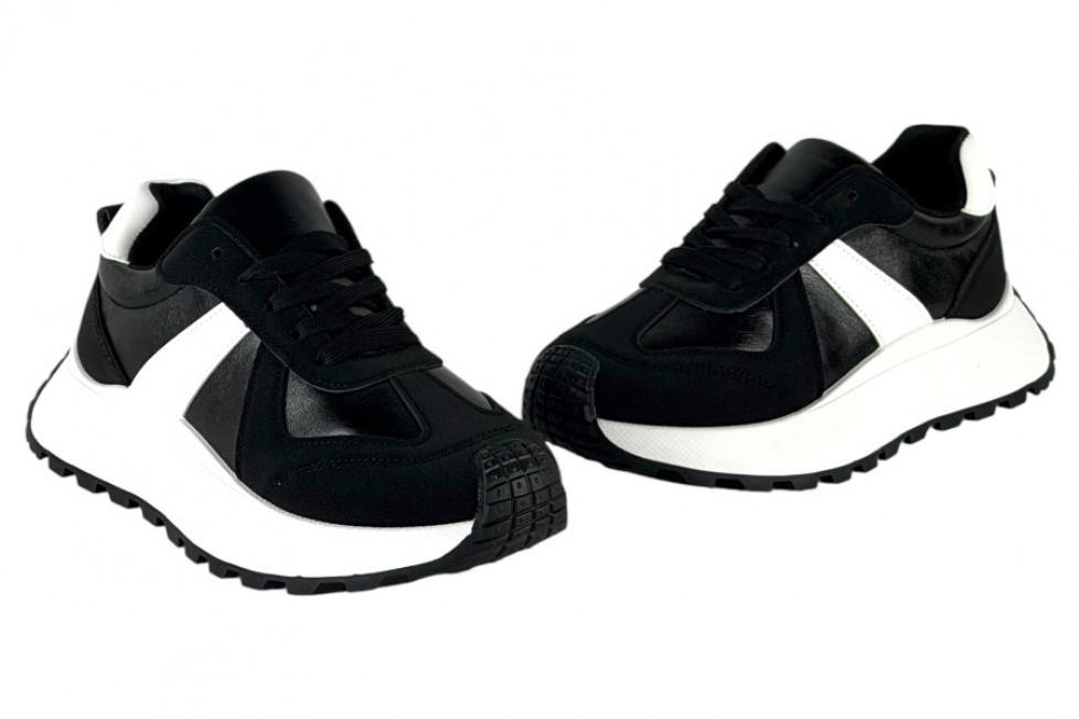 Γυναικεία Μαύρα Μεταλιζε Sneakers Δίσολα Με Λευκές Λεπτομέρειες Και Κορδόνια