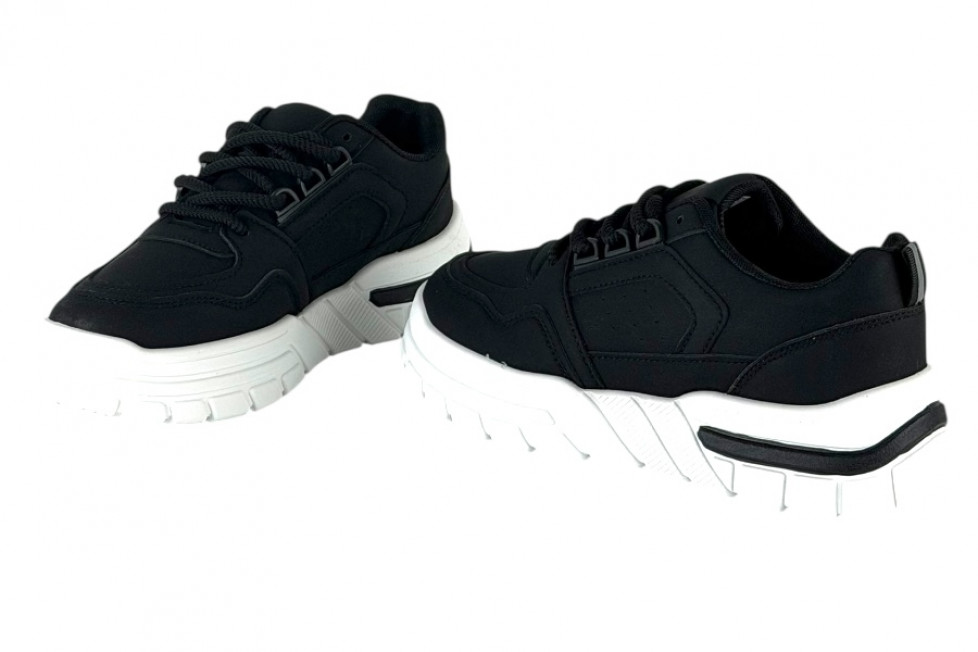 Γυναικεία Μαύρα Chunky Sneakers Με Χοντρά Κορδόνια