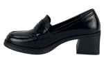Γυναικεία Μαύρα Loafers Σε Γυαλιστερή Υφή Και Χοντρό Τακούνι 