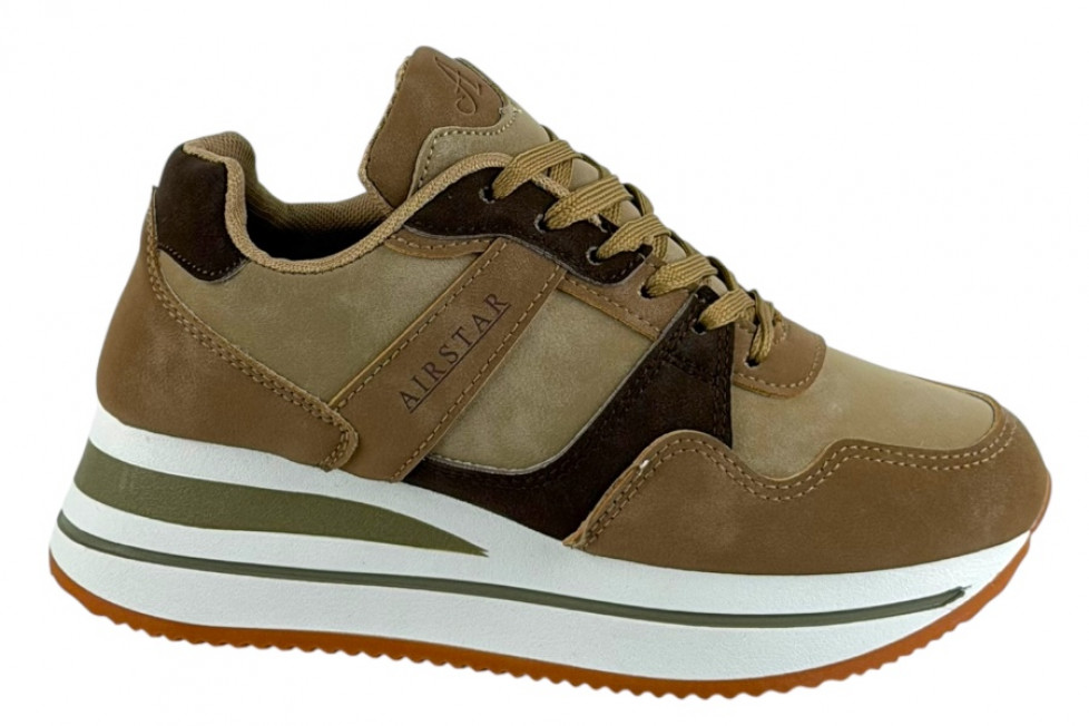 Γυναικεία Mπεζ Sneakers Με Ψηλή Σόλα Και Καφέ Λεπτομέρειες